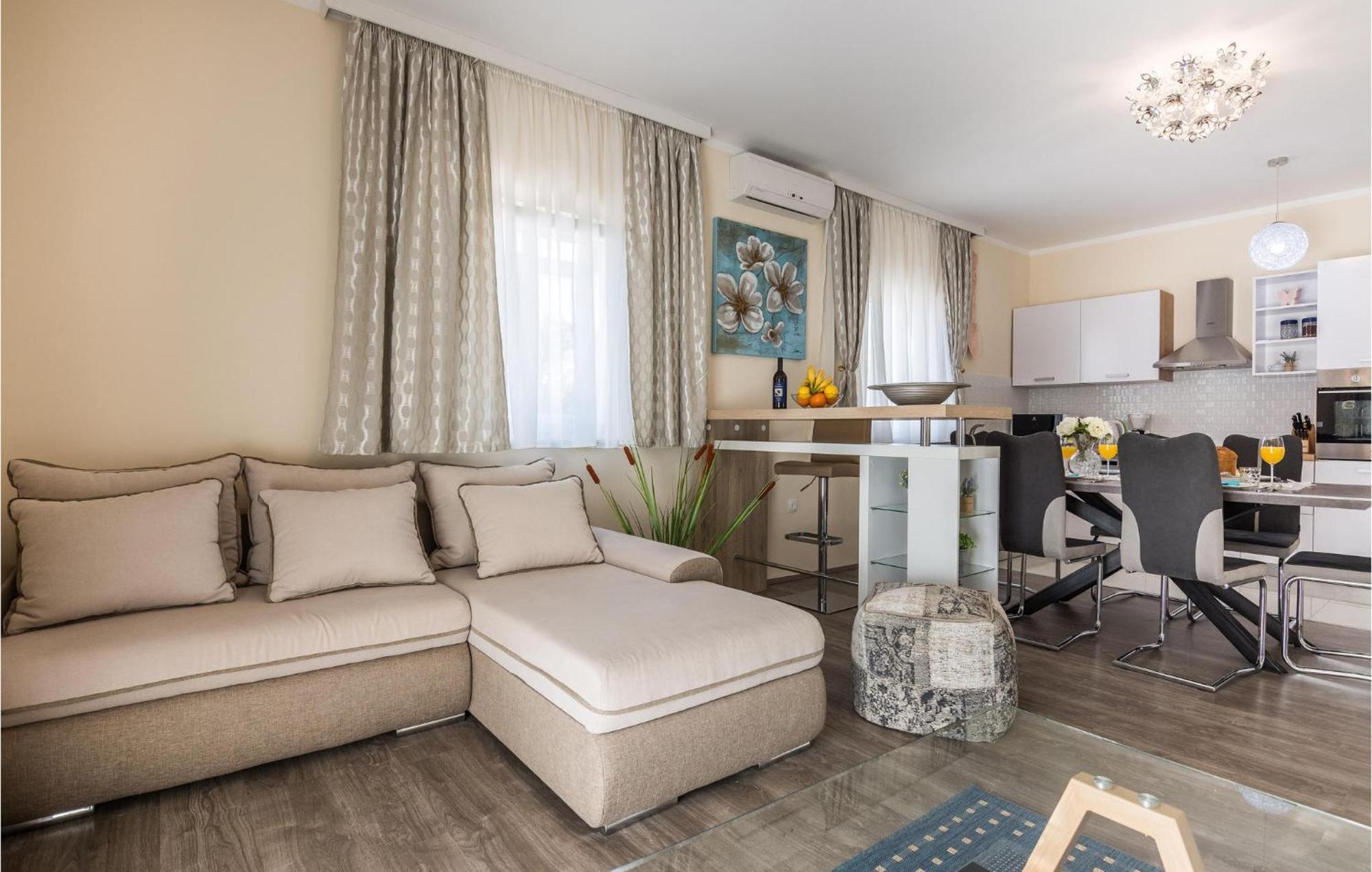 Beautiful Home In Privlaka With Wifi Bagian luar foto